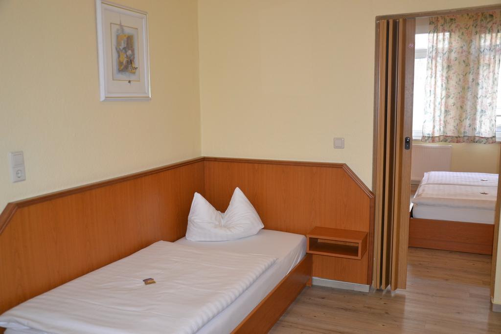 Hotel Thüringer Hof Jena Habitación foto